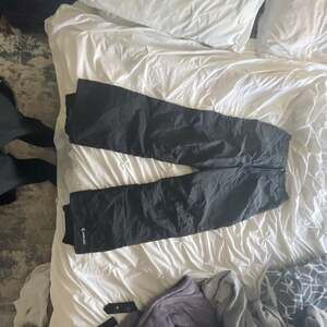 Black Dot Insulated Snow Pants - Black Ski & Snowboard Trousers